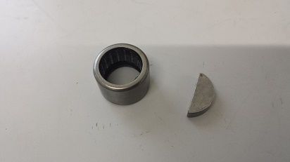 SPIGOT BUSH AND WOODRUFF KEY